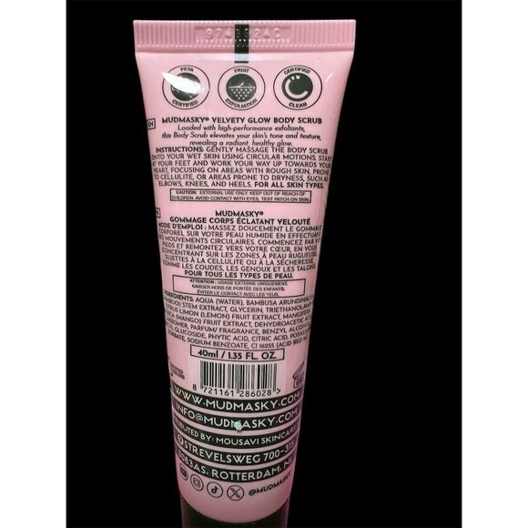 MUDMASKY Velvety Glow Body Scrub Travel Size - Picture 3 of 7